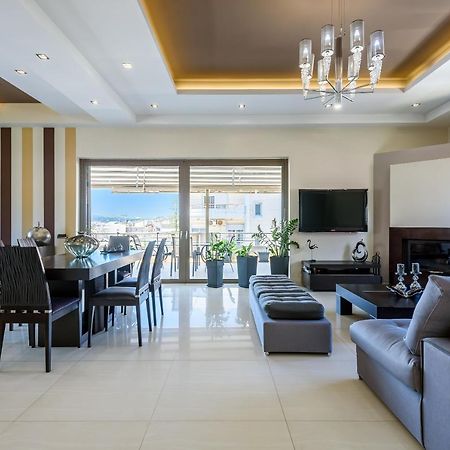 Luxury Villa In City Center With Rooftop Swimming Pool Ханя Екстериор снимка