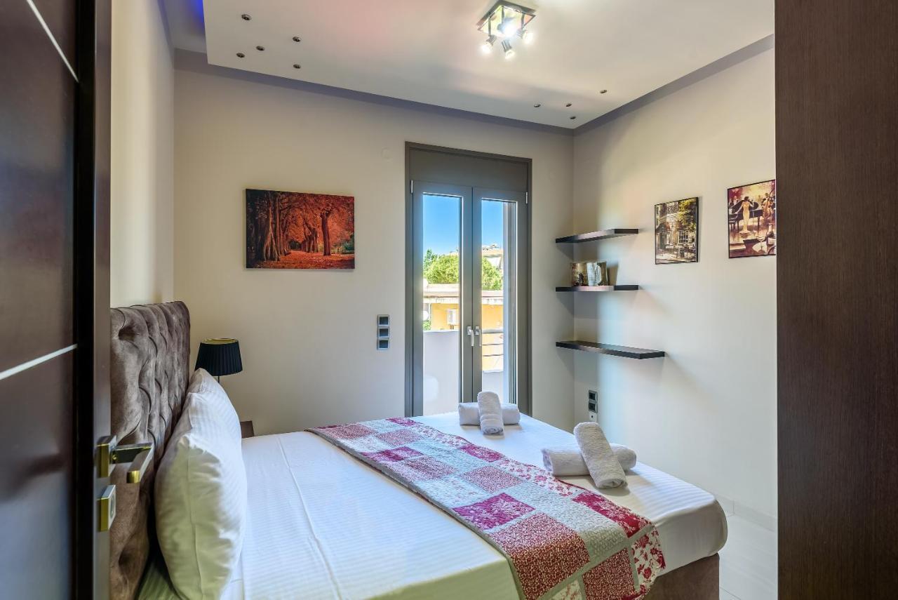 Luxury Villa In City Center With Rooftop Swimming Pool Ханя Екстериор снимка